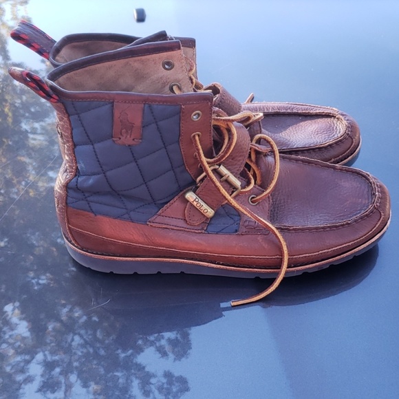 Boots - Picture 2 of 4